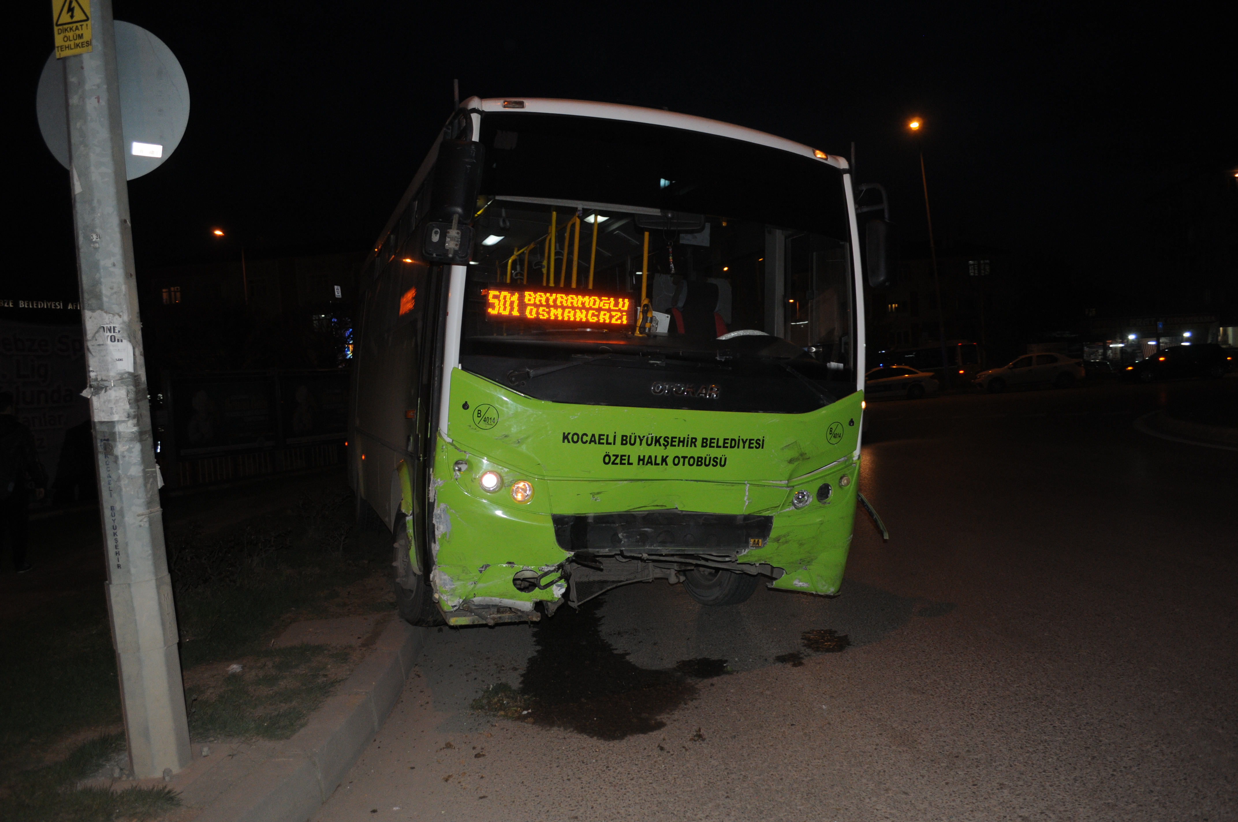 Gebze’de trafik kazası: 2 yaralı