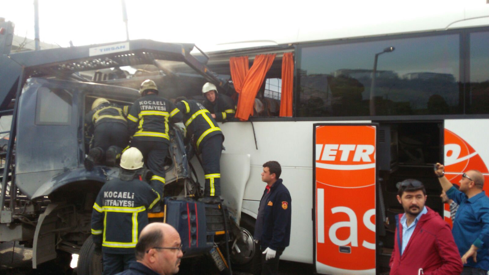 Anadolu Otoyolu’nda zincirleme trafik kazası
