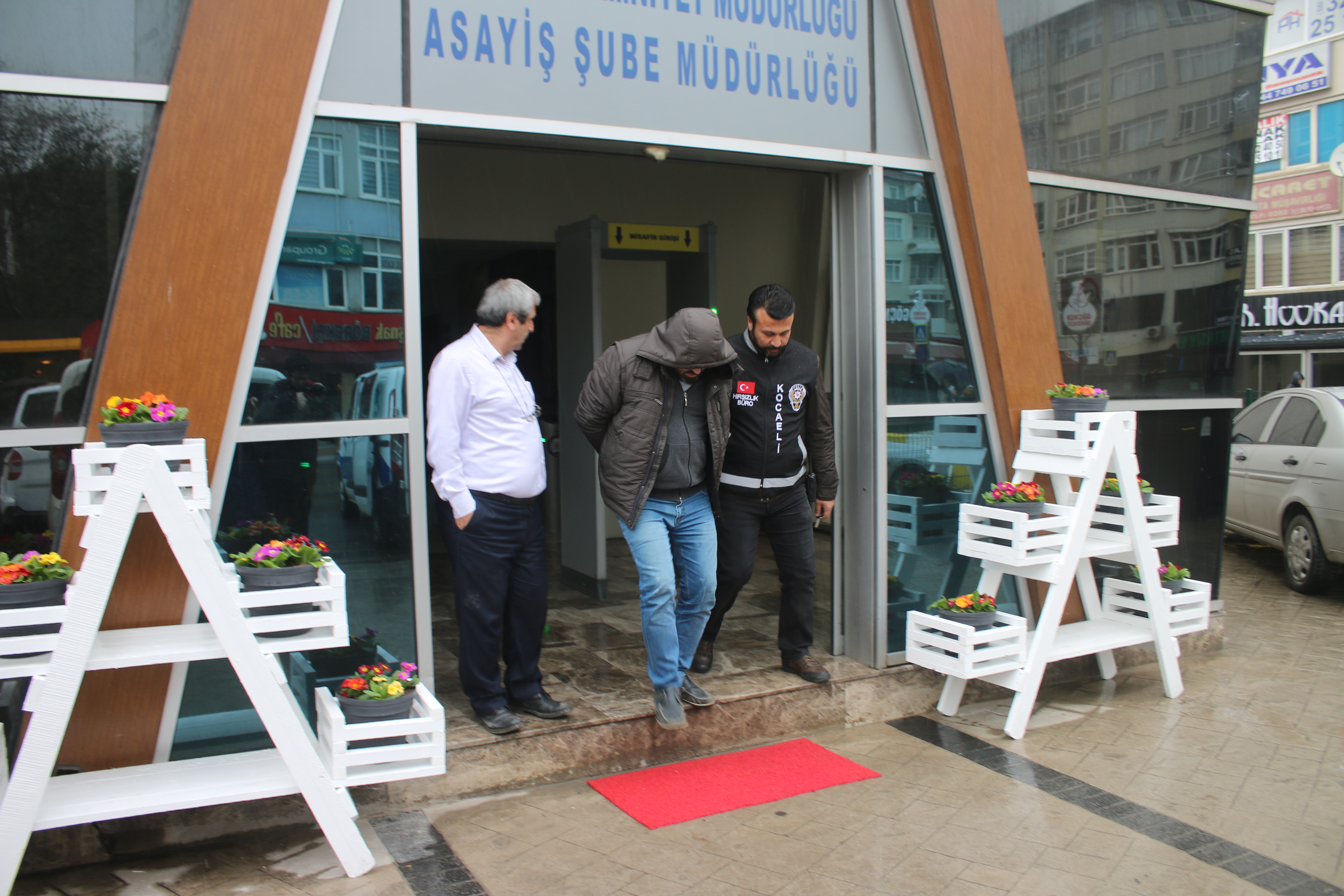 Kocaeli’de akaryakıt hırsızlığı iddiası