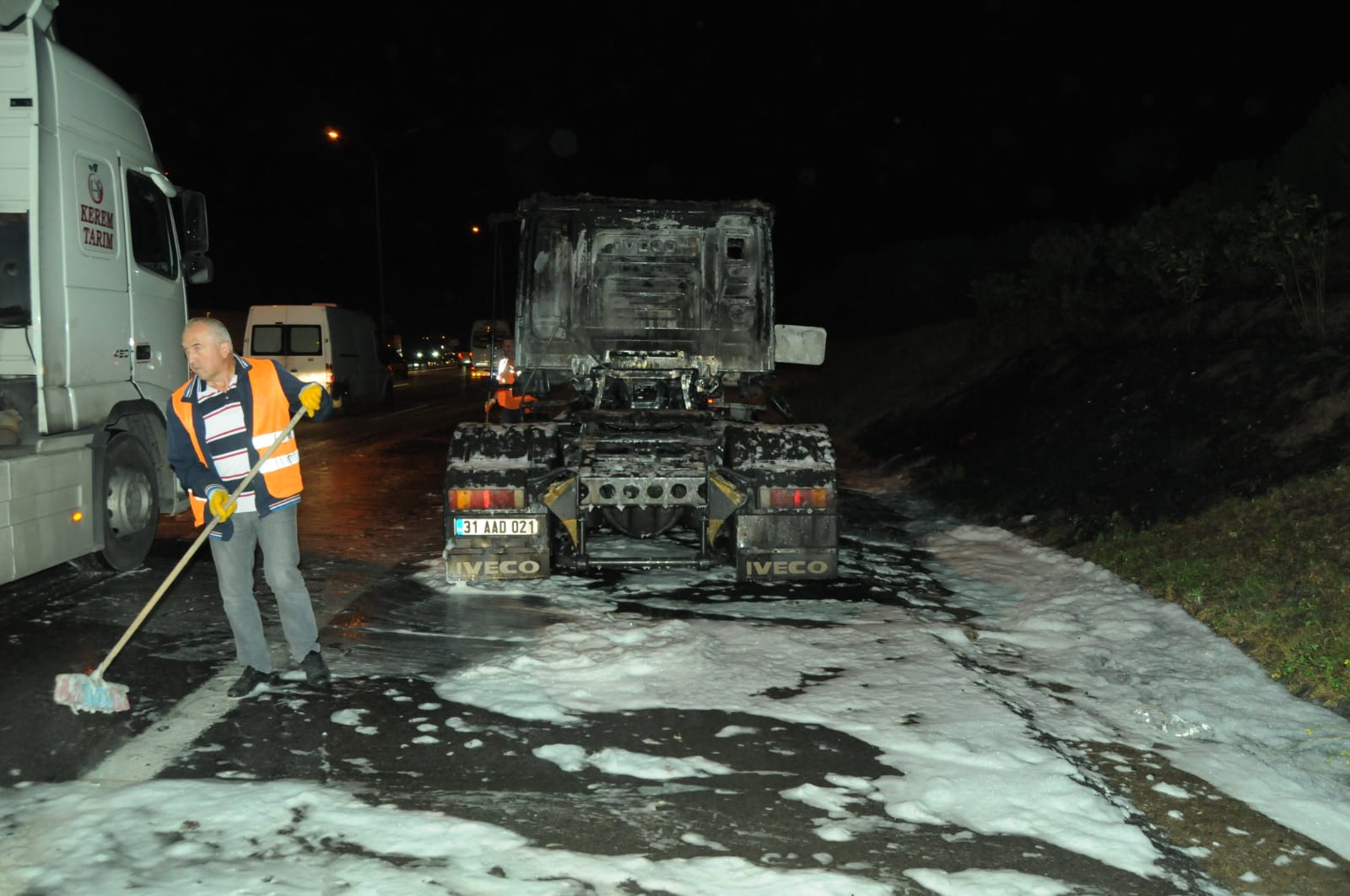 Anadolu Gebze Otoyolu’nda tır yangını