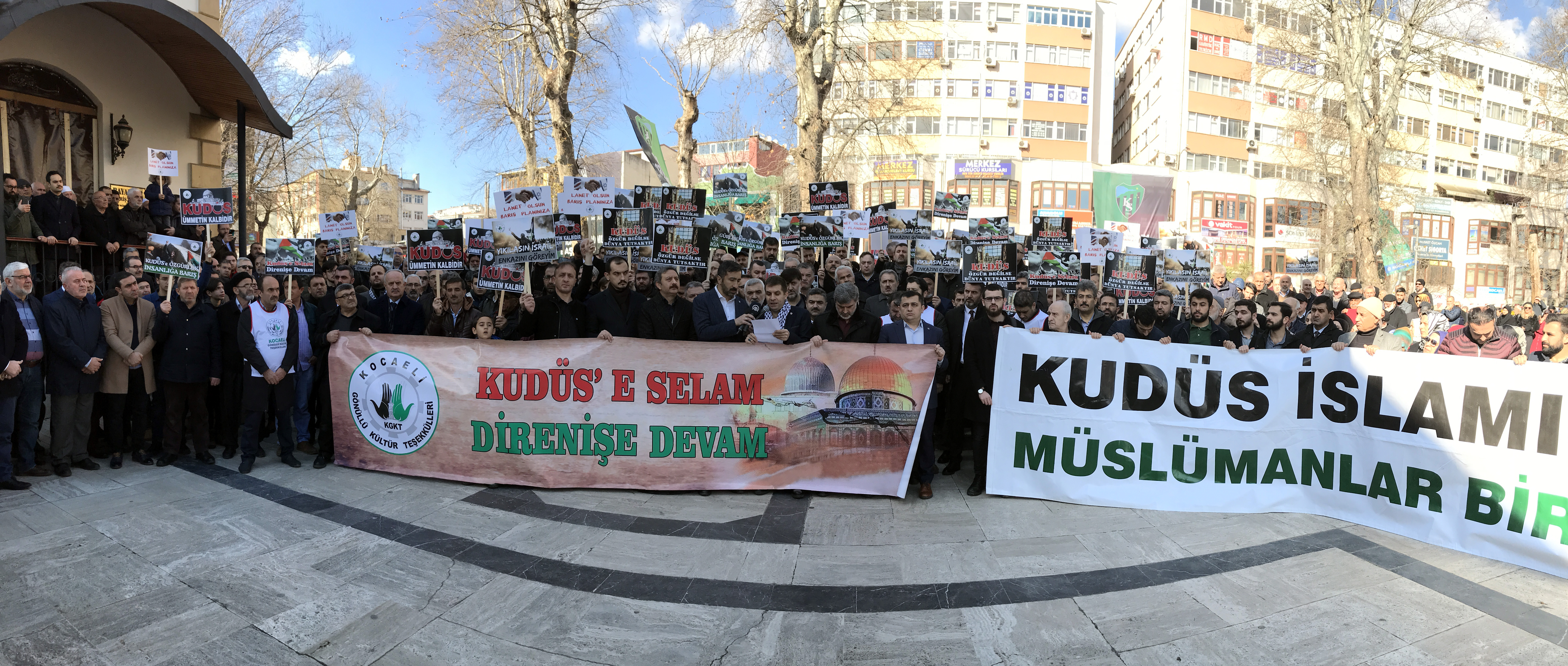 Kocaeli’de 50 sivil toplum kuruluşu Trump’ın sözde barış planına tepki gösterdi