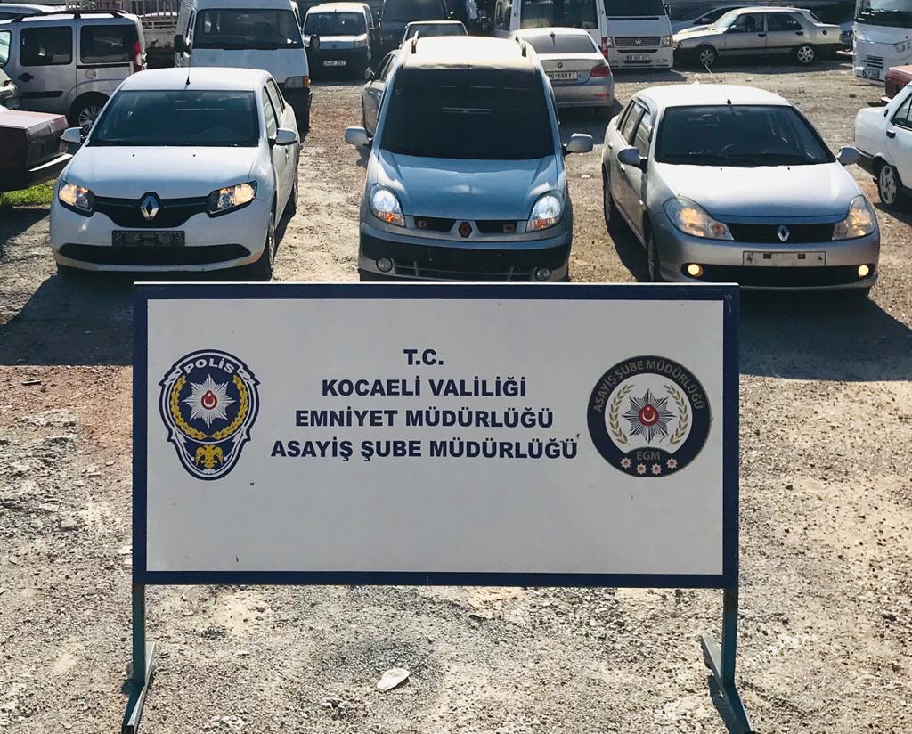 Kocaeli’de “change otomobil” operasyonunda 2 kişi yakalandı