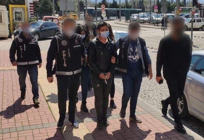 Kocaeli’de sahte para operasyonunda 3 şüpheli tutuklandı