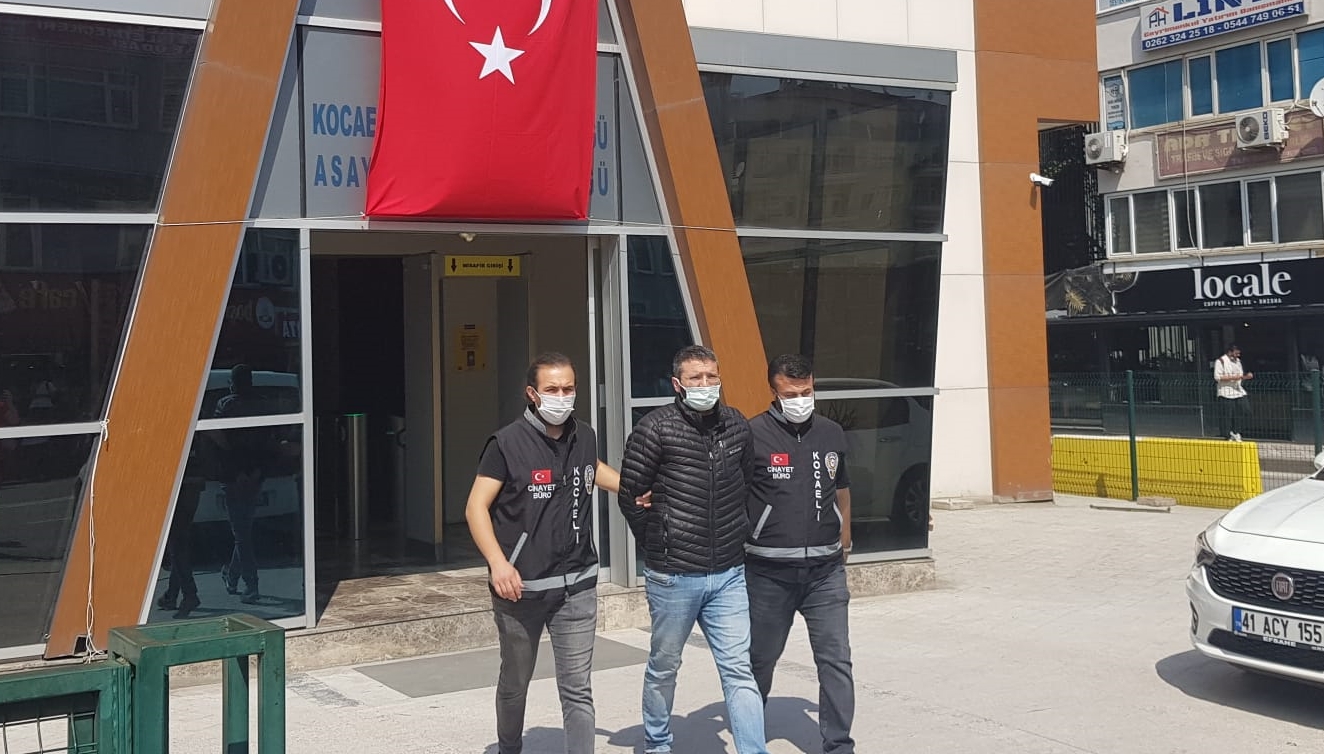 Gebze’de cinayet işlediği iddiasıyla aranan şüpheli, yurt dışına çıkmak isterken yakalandı