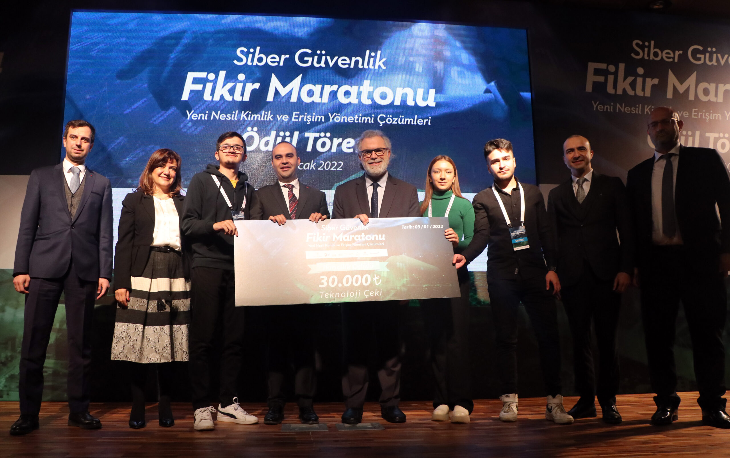 Türk Telekom Siber Güvenlik Fikir Maratonu ödülleri Kocaeli’de verildi