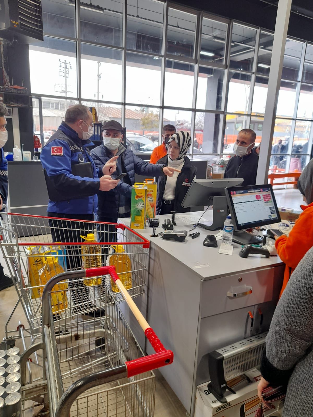 Kocaeli’de etiket ve kasa fiyatları denetimi