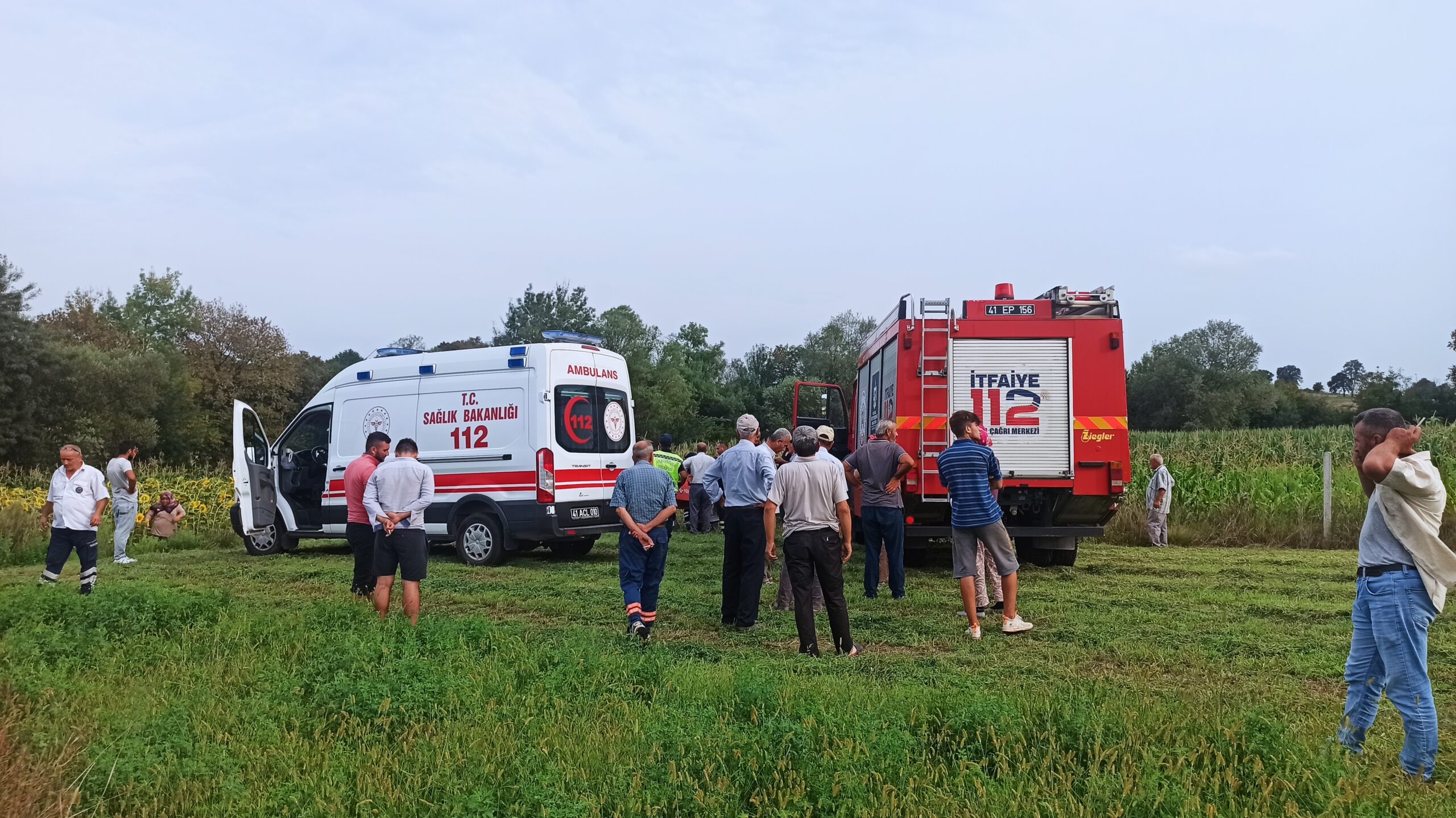 Kocaeli’nin Kandıra ilçesinde ot biçmek için tarlasına giden kişi ölü bulundu.