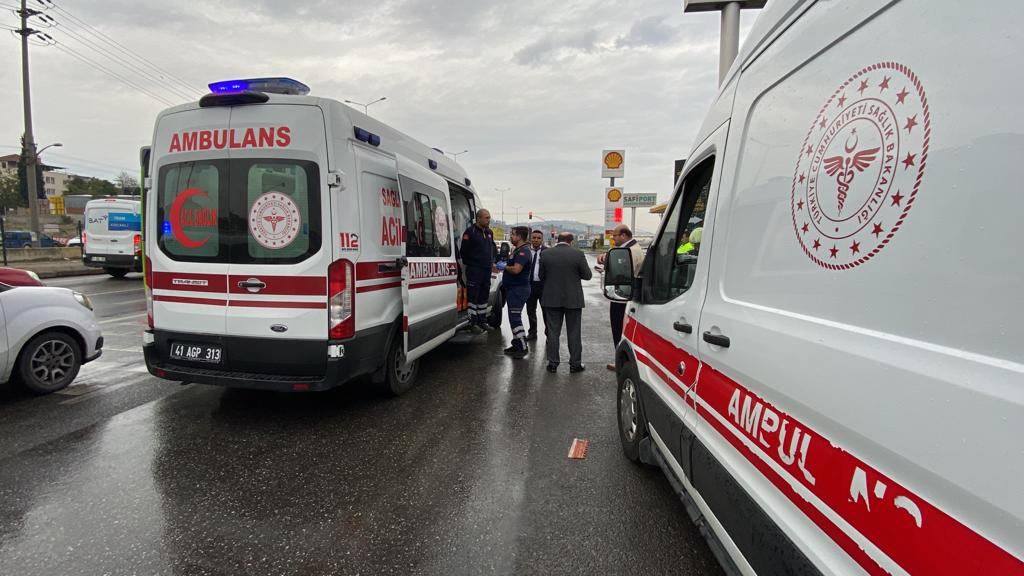 Tırla belediye otobüsünün çarpıştığı kazada 9 kişi hafif yaralandı