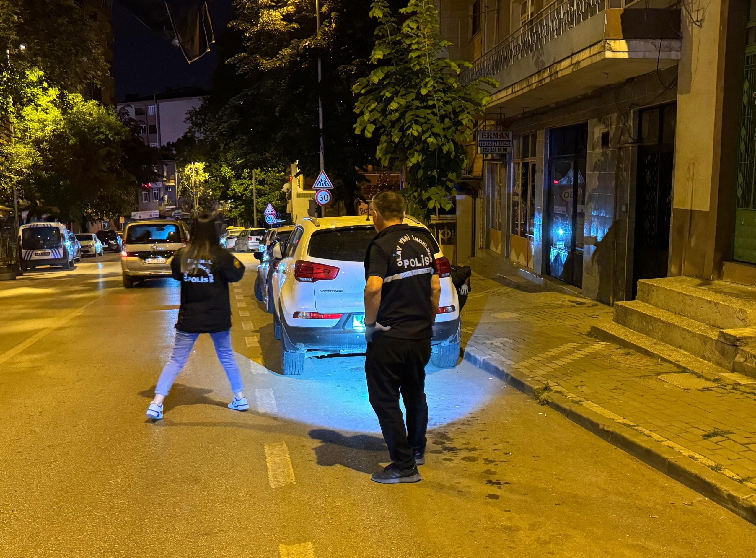 Kocaeli’de asker eğlencesinde çıkan silahlı kavgada 3 kişi yaralandı