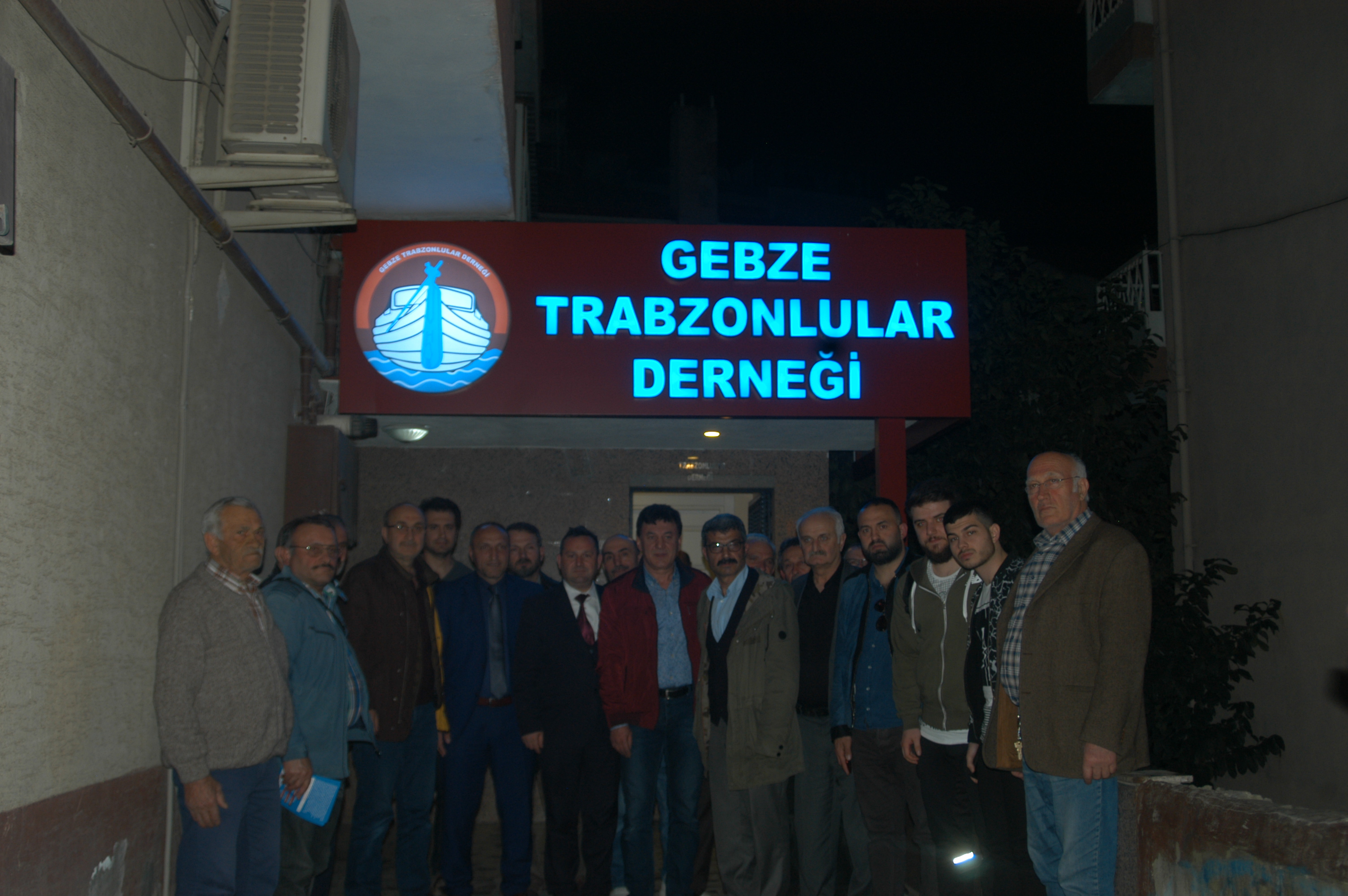 DSP Büyükşehir Belediye Başkan Adayı Topal’dan Gebze Trabzonlular Derneğine ziyaret