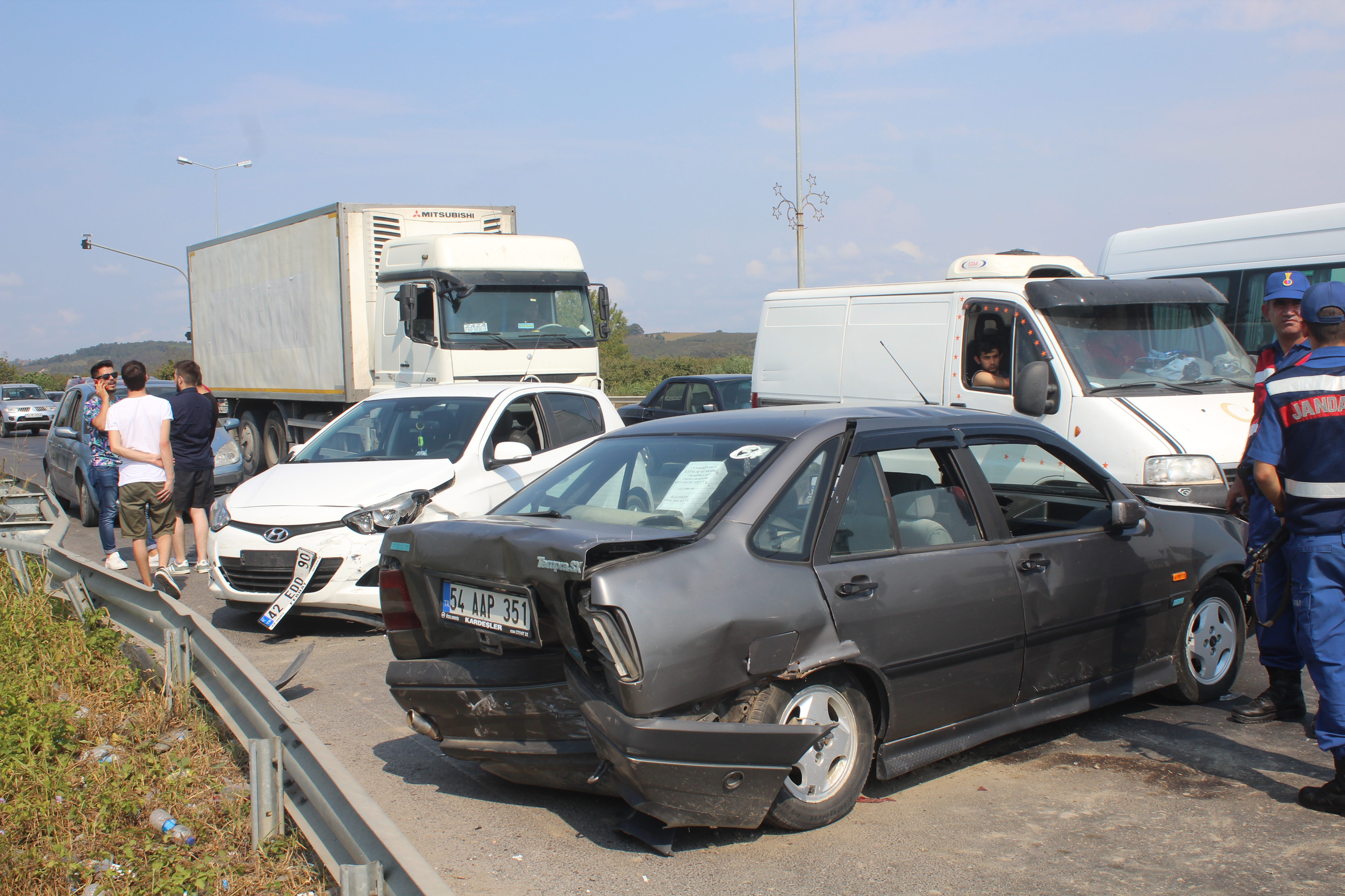 Sakarya’da trafik kazası: 5 yaralı