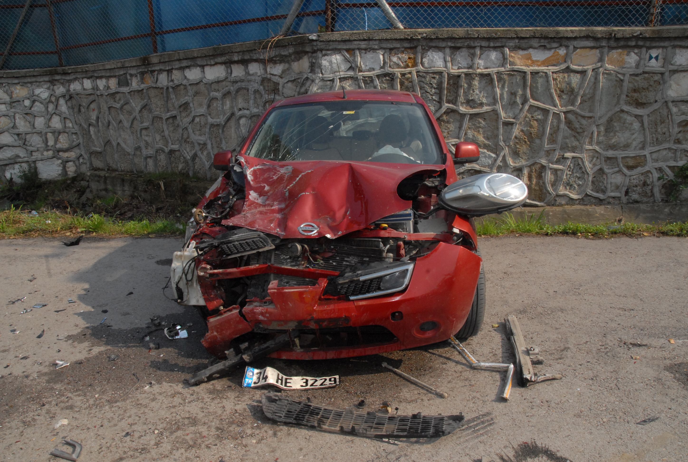 Gölcük’te trafik kazası: 2 yaralı