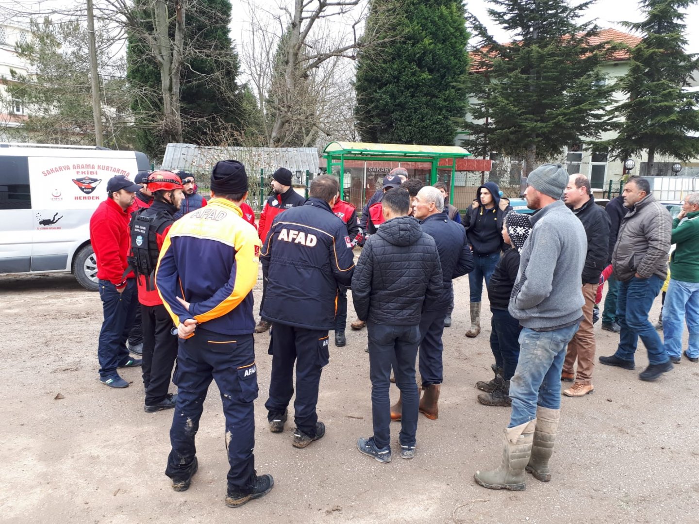 Sakarya’da kaybolan alzaymır hastası yaşlı adam aranıyor