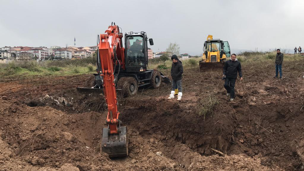 Kocaeli’de kayıp anne-kızı arama çalışmaları