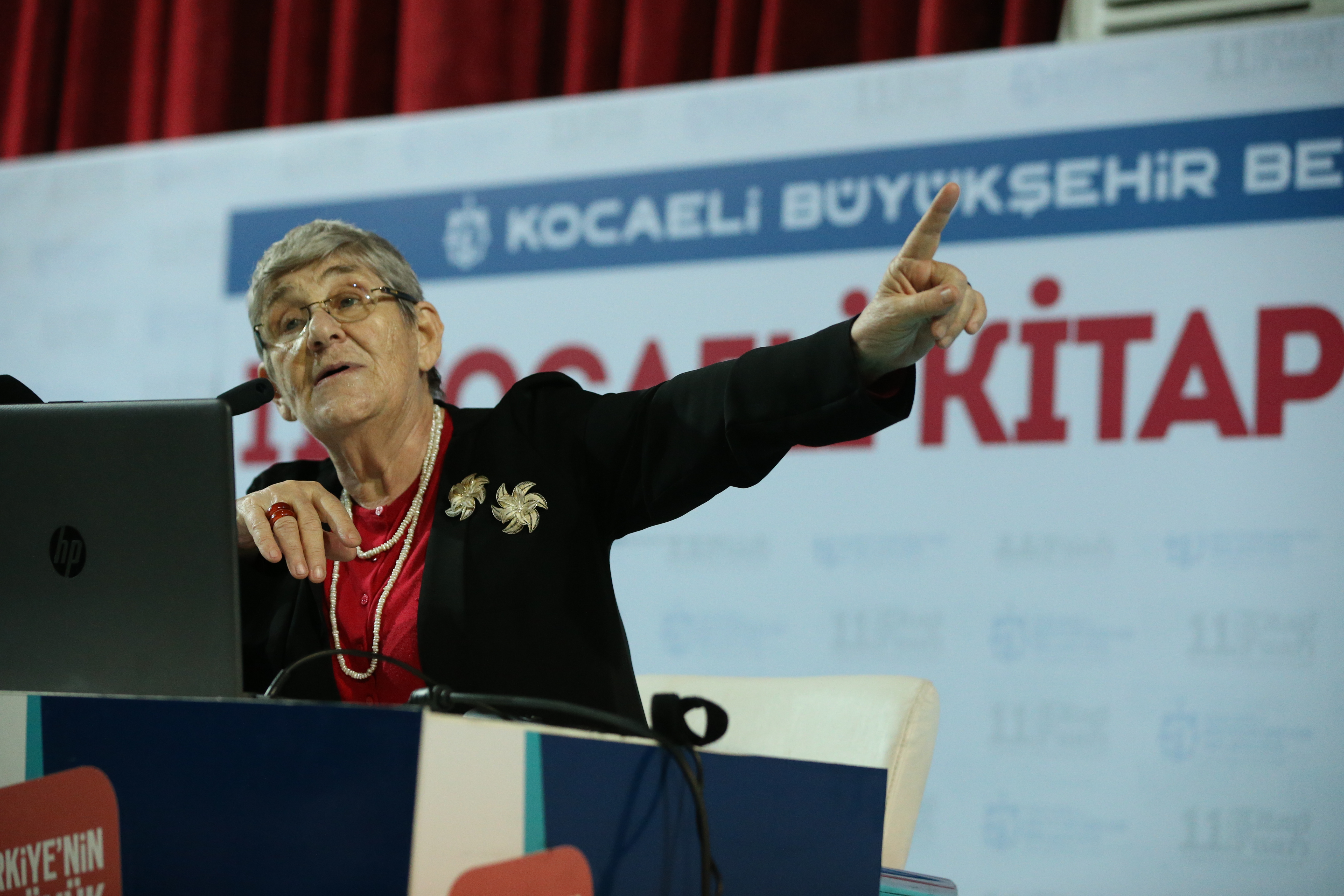 “Yemekten sonra çay tüketilecekse tereyağı konulması faydalı olur”