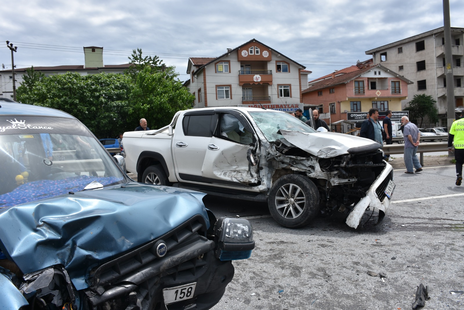 Sakarya’da zincirleme trafik kazası: 6 yaralı