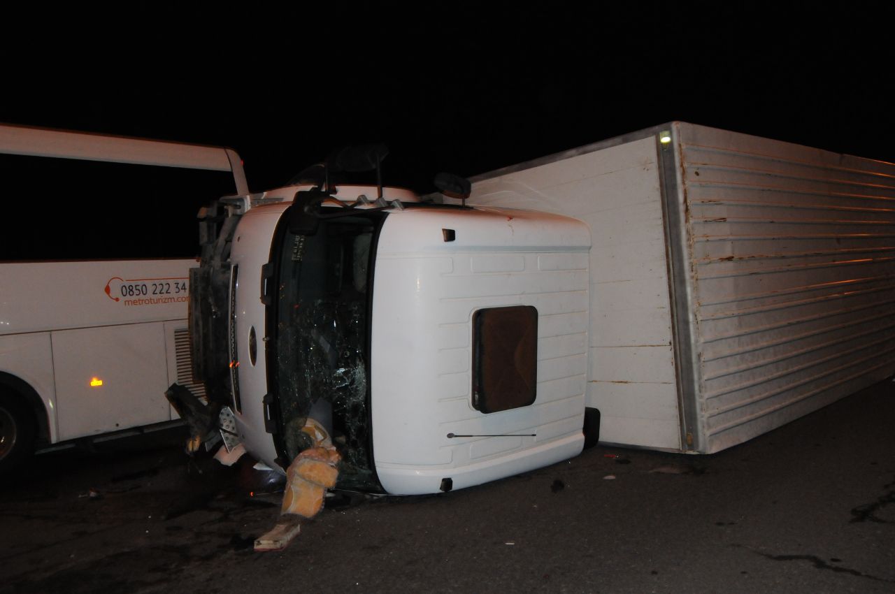 Gebze’de trafik kazası: 10 yaralı