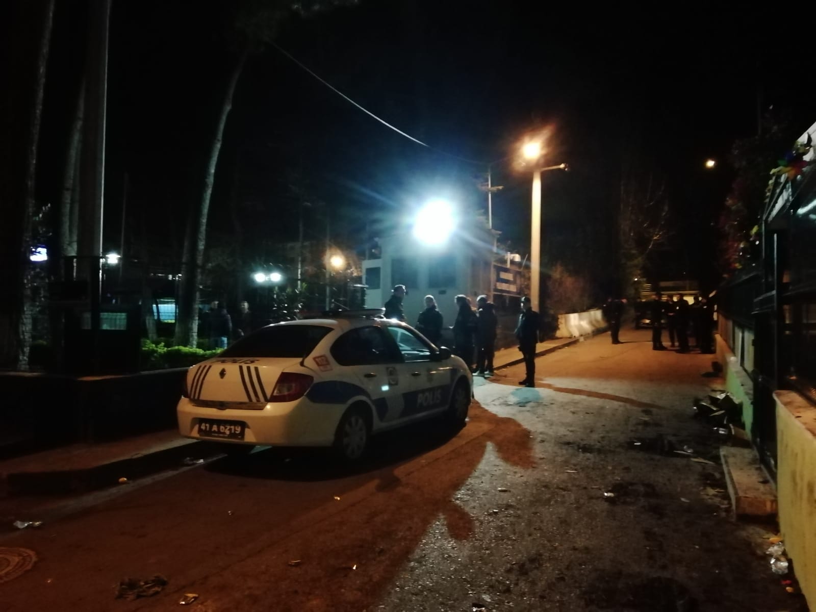 Kocaeli’de iki grup arasında çıkan kavgada 4 kişi yaralandı