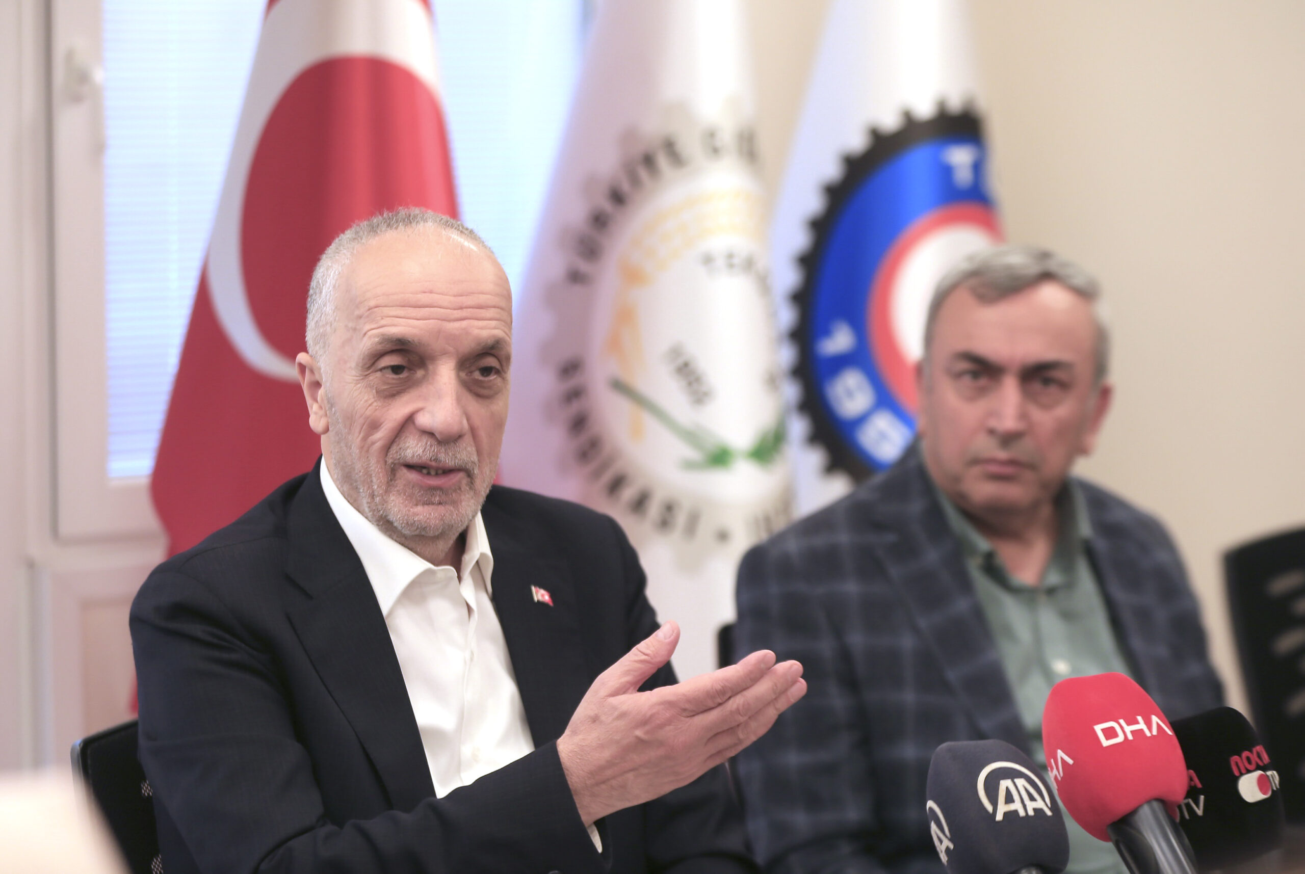 TÜRK-İŞ Genel Başkanı Atalay, Kocaeli’de sendika ziyaretinde konuştu: